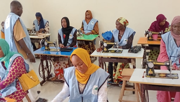 𝐅𝐨𝐫𝐦𝐚𝐭𝐢𝐨𝐧 𝐝𝐞 𝐫𝐞𝐜𝐲𝐜𝐥𝐚𝐠𝐞 𝐝𝐞𝐬 𝐟𝐞𝐦𝐦𝐞𝐬 𝐞𝐧 𝐜𝐨𝐮𝐩𝐞 𝐞𝐭 𝐜𝐨𝐮𝐭𝐮𝐫𝐞